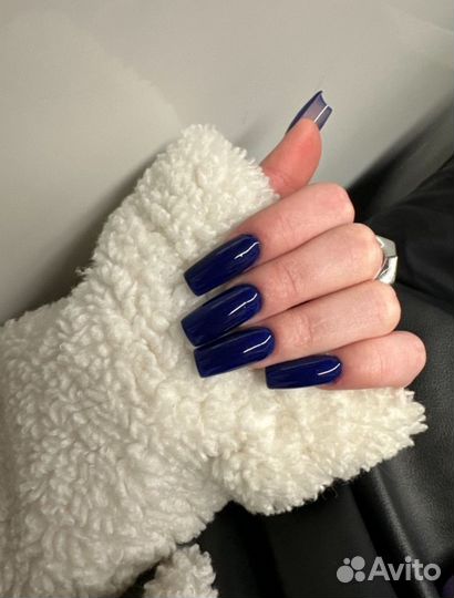 Наращивание ногтей, маникюр