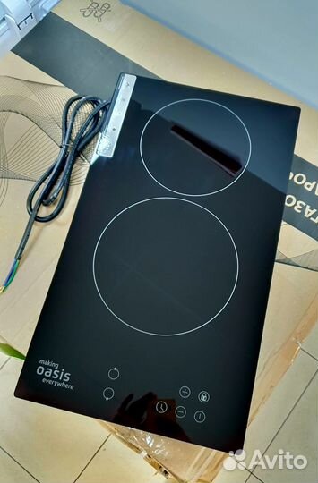 Электрическая встраиваемая варочная панель