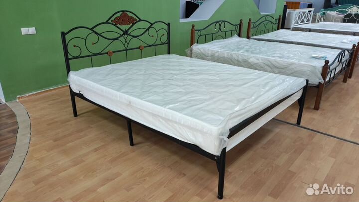 Кованная кровать в наличии