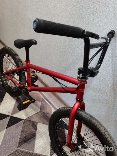 Трюковой велосипед бмх