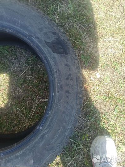 Bridgestone Ice Cruiser 7000 195/60 R15