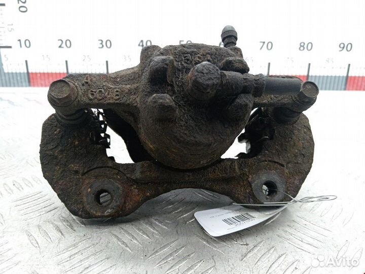 Суппорт передний правый Mitsubishi Lancer 9