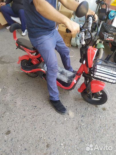 Электроскутер (велосипед)