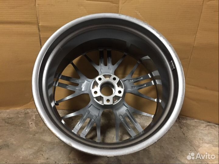 Один Диск одна штука r20 Audi Q7 4M