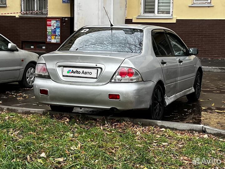 Mitsubishi Lancer 1.3 МТ, 2004, 240 000 км