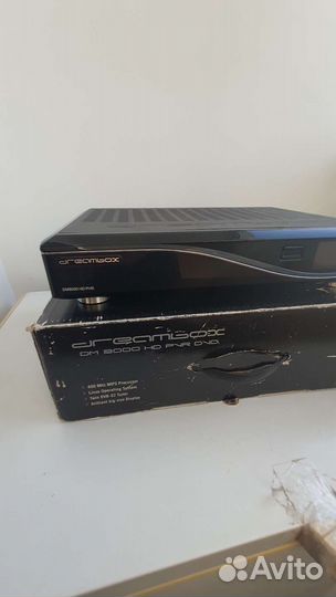 Спутниковый цифровой ресивер DreamBox HD 8000