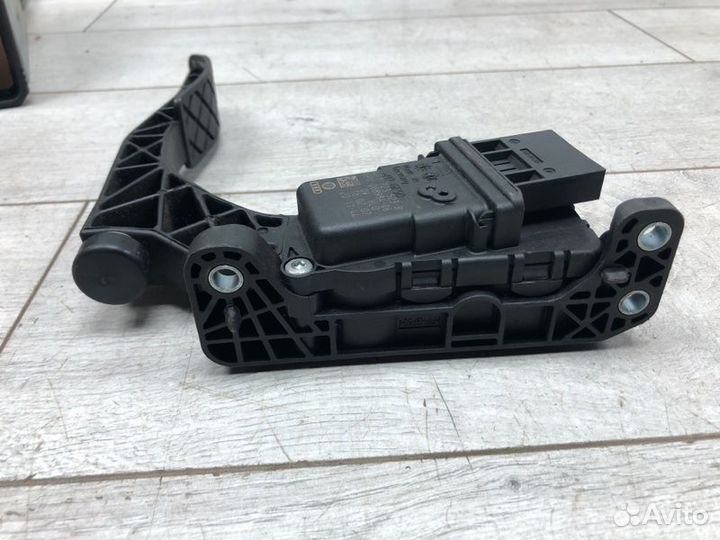 Педаль газа Audi A6 универсал BPP 2007