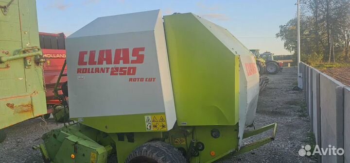 Пресс-подборщик Claas Rollant 250, 2000