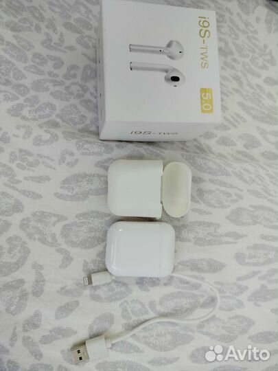 Беспроводные наушники