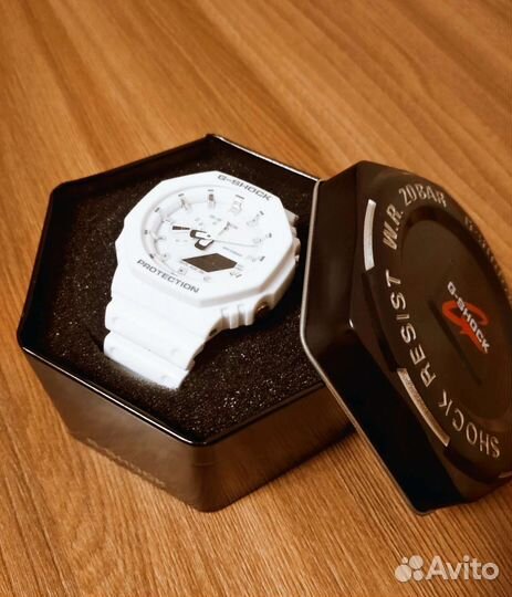 Часы Casio G-Shock