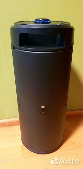 Колонка блютуз с микрофоном