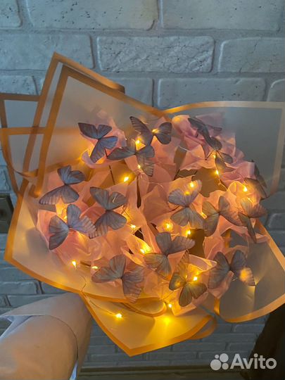 Букет из бабочек