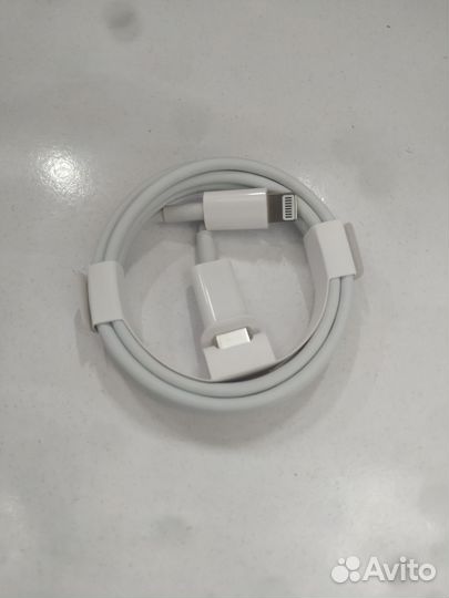 Блок питания apple 20w и шнур type-c-lightning