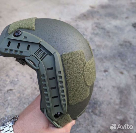 Шлем безухий