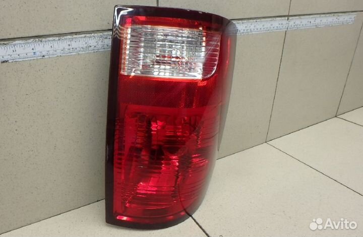 Фонарь Dodge RAM Фар задний Додж Рам Рэм
