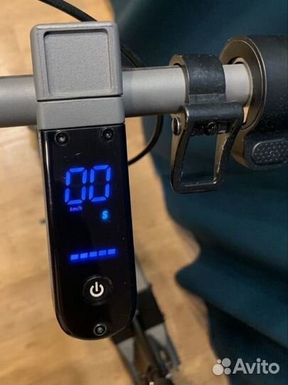 Электросамокат hiper Triumph M100 Gray