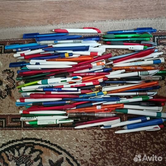 Ручки шариковые