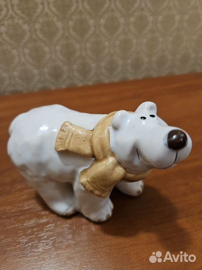 Фигурка белый медведь керамика