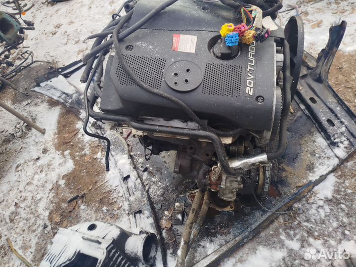 Мотор 1.8 t aeb