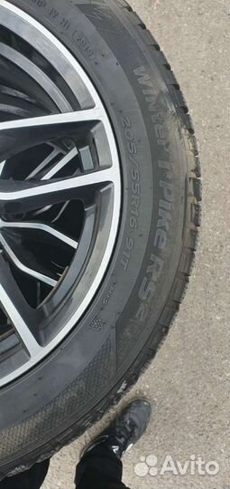 Комплект зимней резины на литых дисках