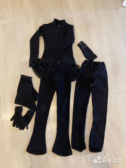 Форма для фигурного катания 128-134 б/у