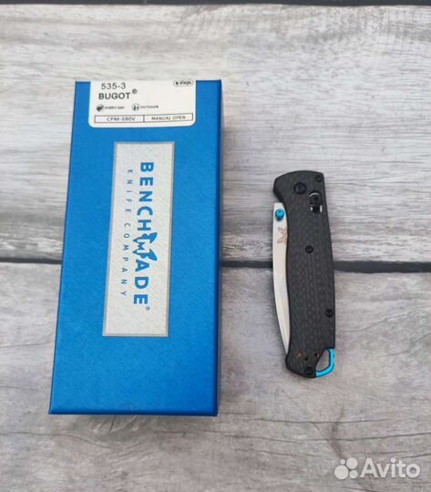 Нож складной Benchmade Bugout 535 Carbon
