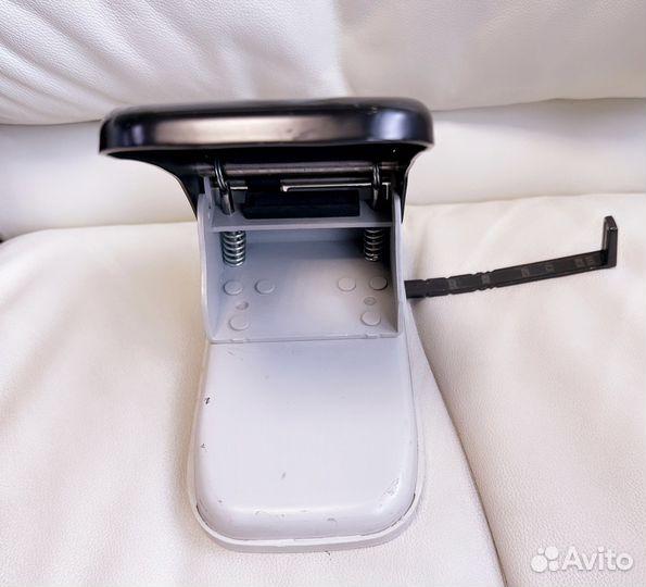 Дырокол мощный Laco L3100 70 листов