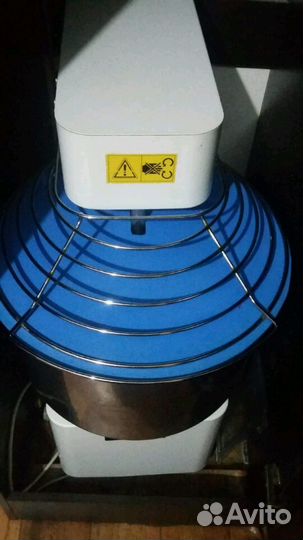 Тестомес в отличном состоянии