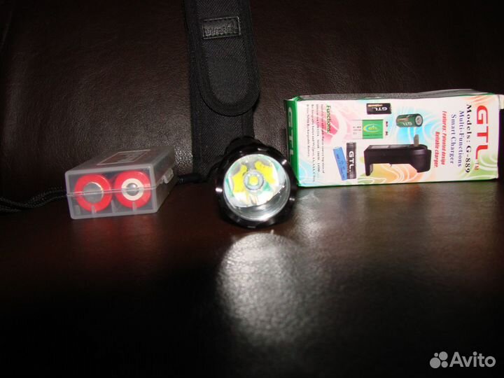 Супер яркий фонарь ultra-fire cree XM-L T6 LED