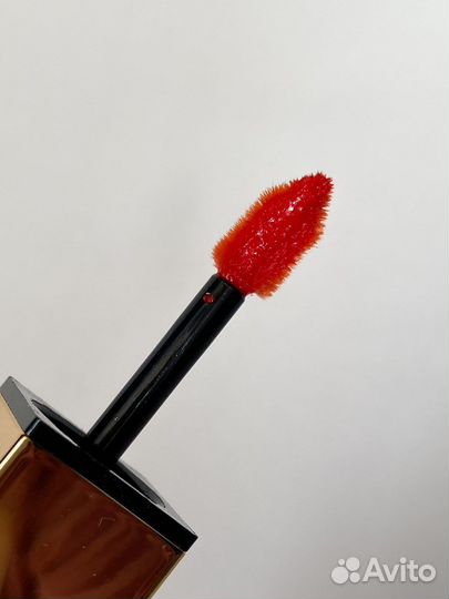 Лак для губ yves saint laurent vernis a levres