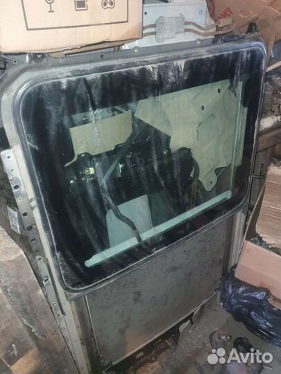 Люк задний MMC Delica