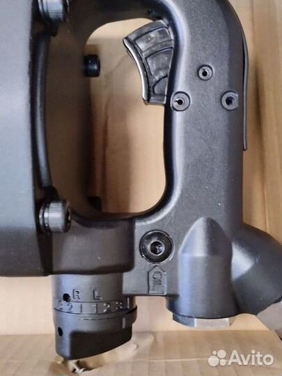 Гайковёрт грузовой пневматический