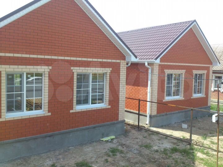 Дом 62 м² на участке 5 сот.