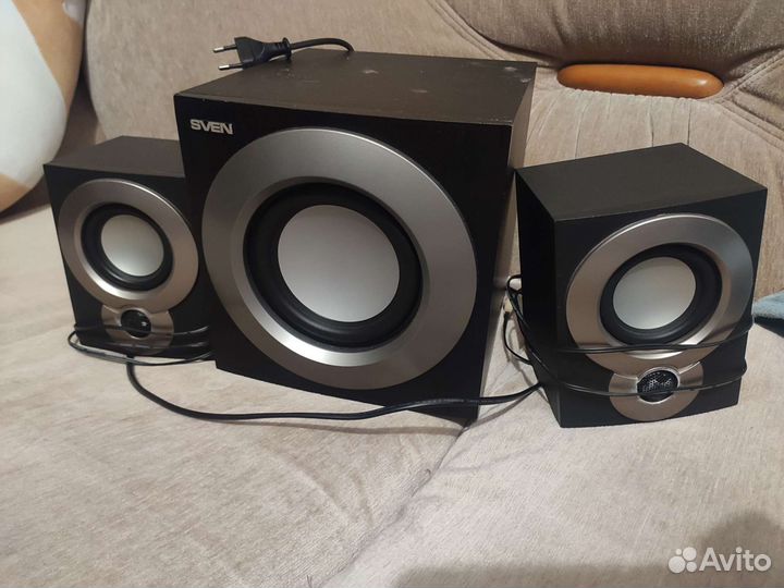 Колонки для компьютера sven 2.1