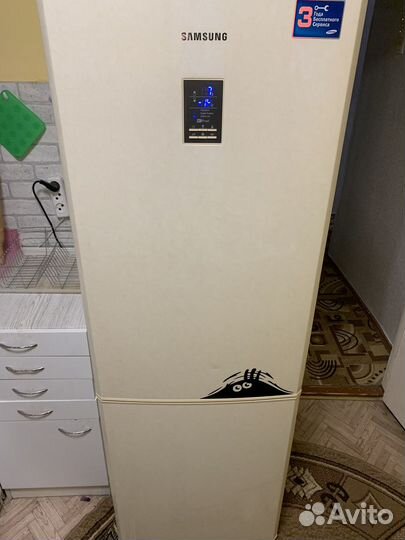Холодильник samsung