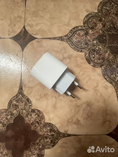 Блок для быстрой зарядки iPhone 20w оригинал