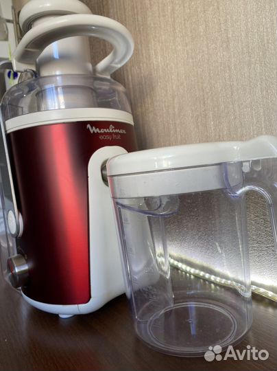 Соковыжималка Moulinex (Почти новая)