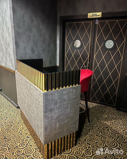 Стойка ресепшн Бесплатный монтаж