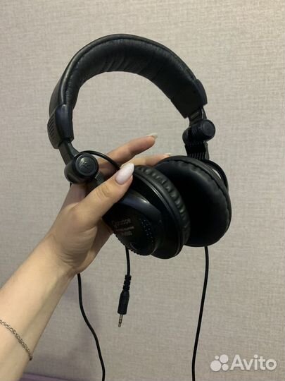 Наушники