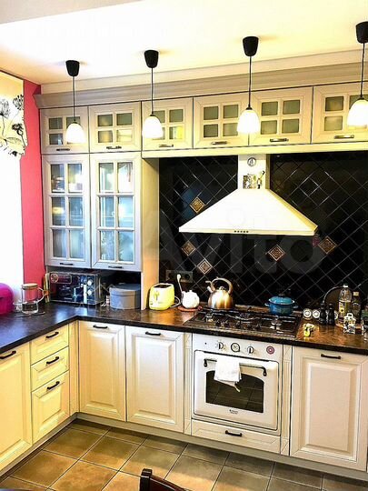 4-к. квартира, 85,5 м², 2/5 эт.