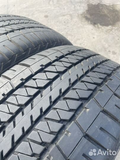 Bridgestone Dueler H/T 684II 275/60 R20