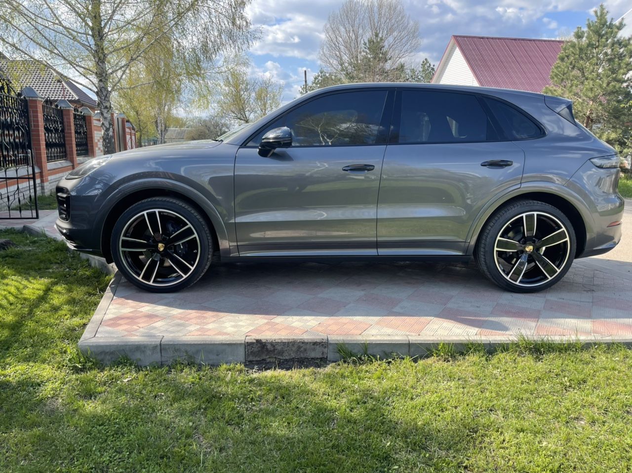 Porsche Cayenne: фото владельца
