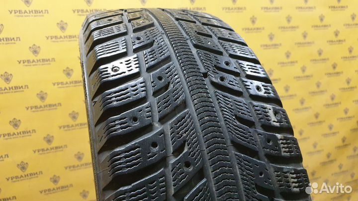 Kumho I'Zen KW22 215/55 R17 98T