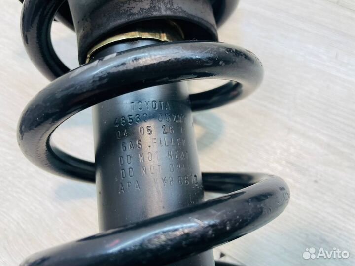 Амортизаторы задние Toyota Avensis 250