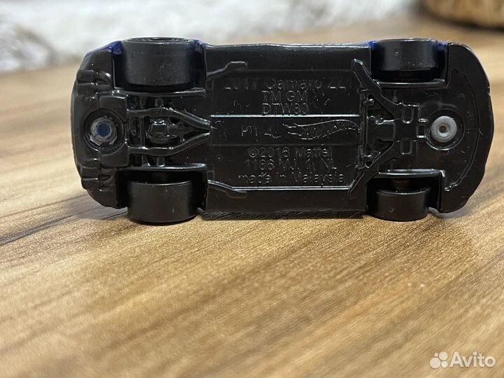 Машинки Xotweels