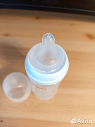 Pigeon бутылочка новая