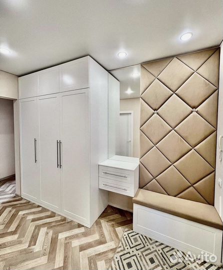 Шкаф в прихожую