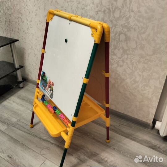 Детский мольберт двухсторонний