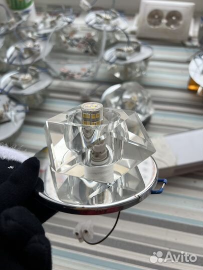 Светильник потолочный