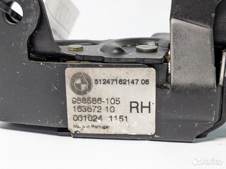 Замок багажника правый Bmw X5 E70 M57D30 2009